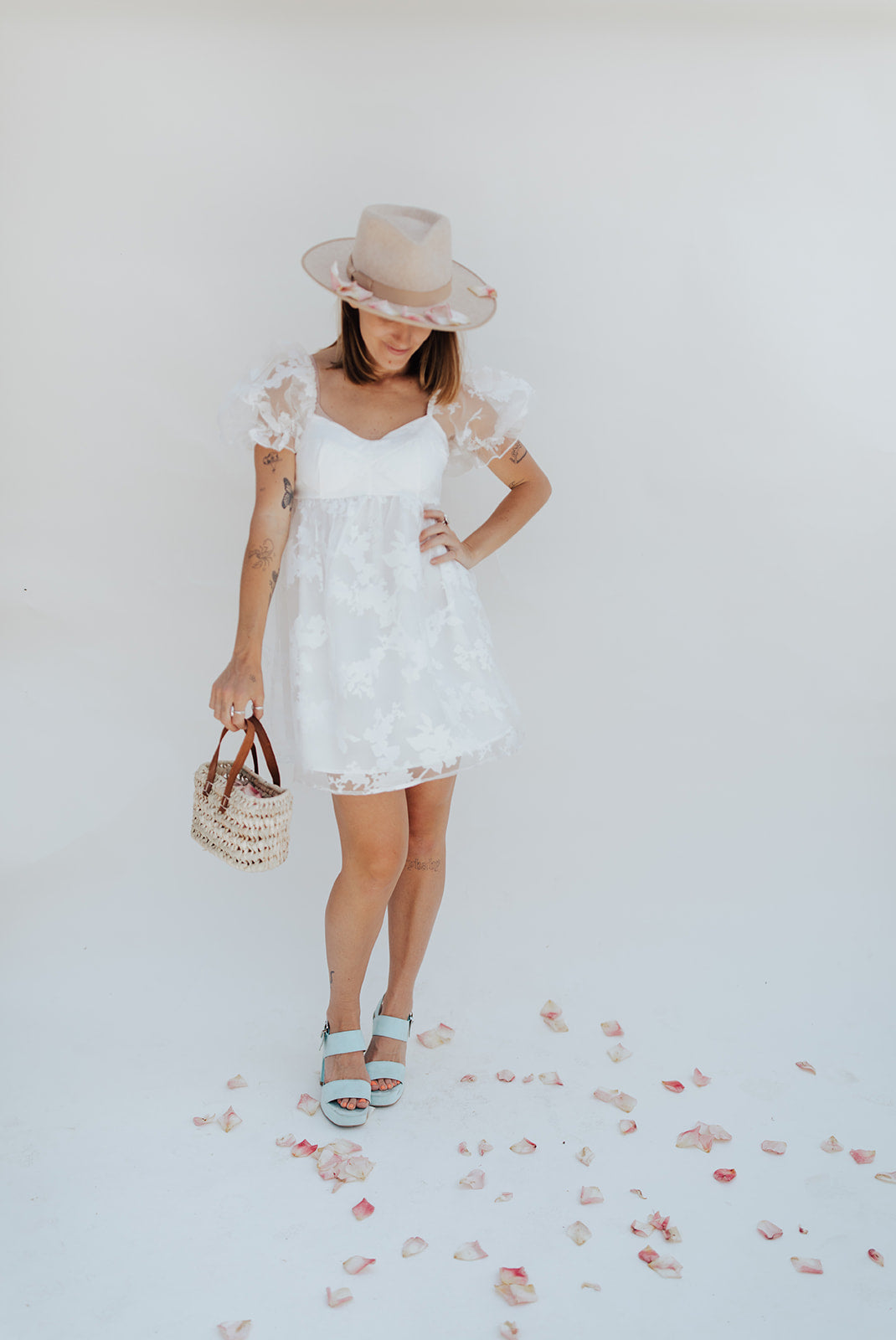 Small Square Straw Bag – Loom & Field