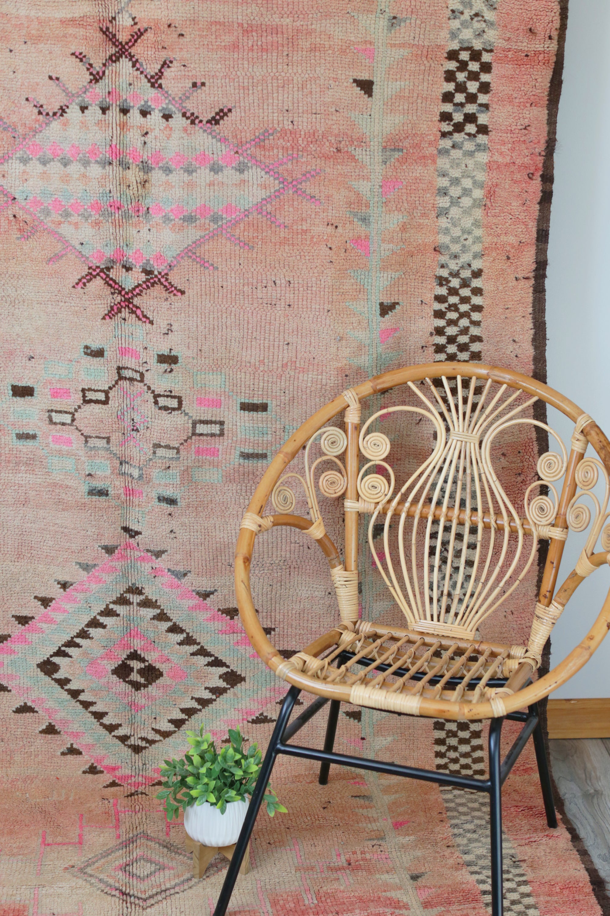 Vintage Moroccan Berber Rug "The Jacee"