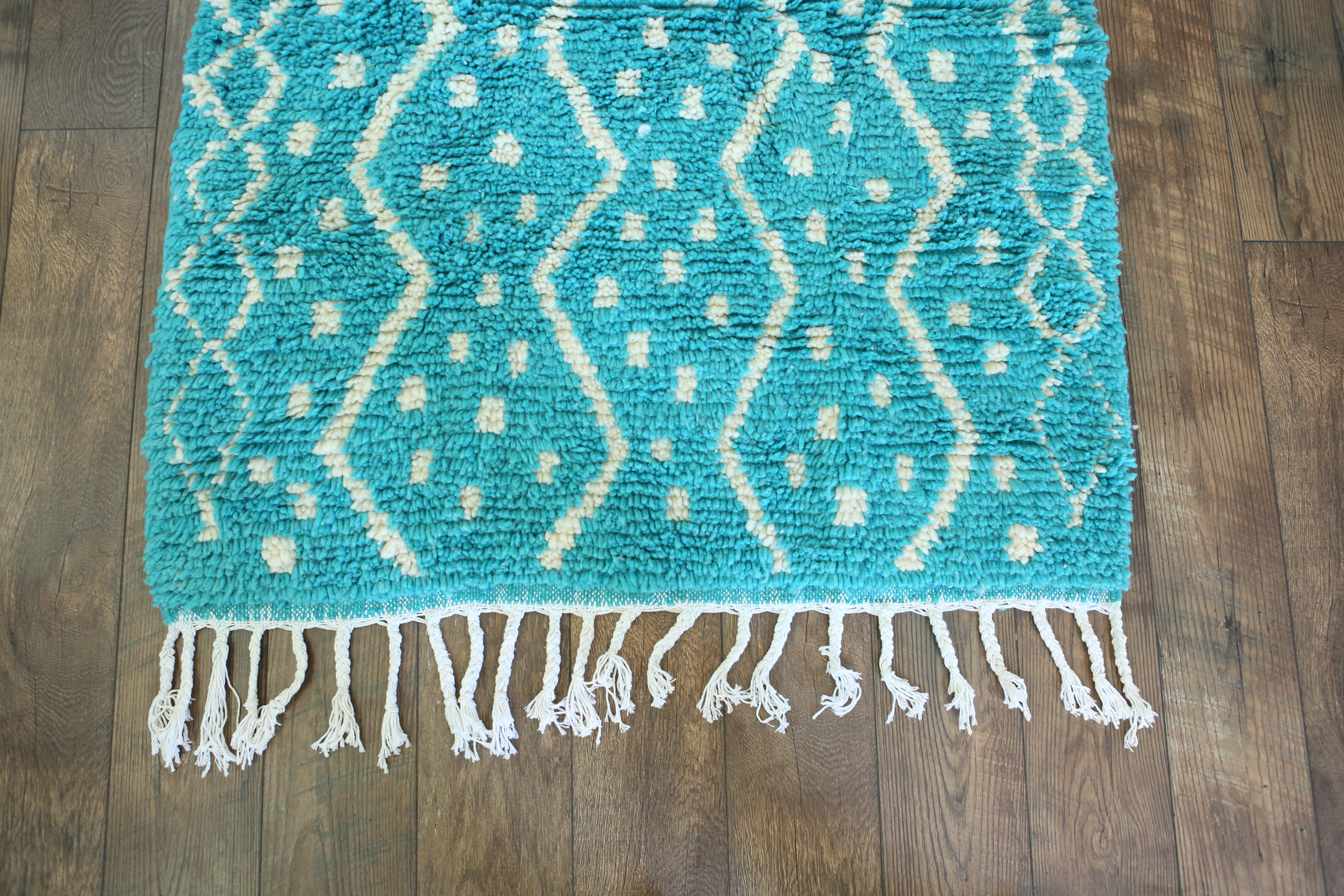 Turquoise and White Soft Wool Shag Rug