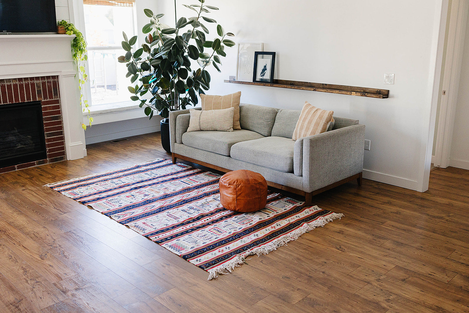 Alexis Vintage Farmhouse Rug