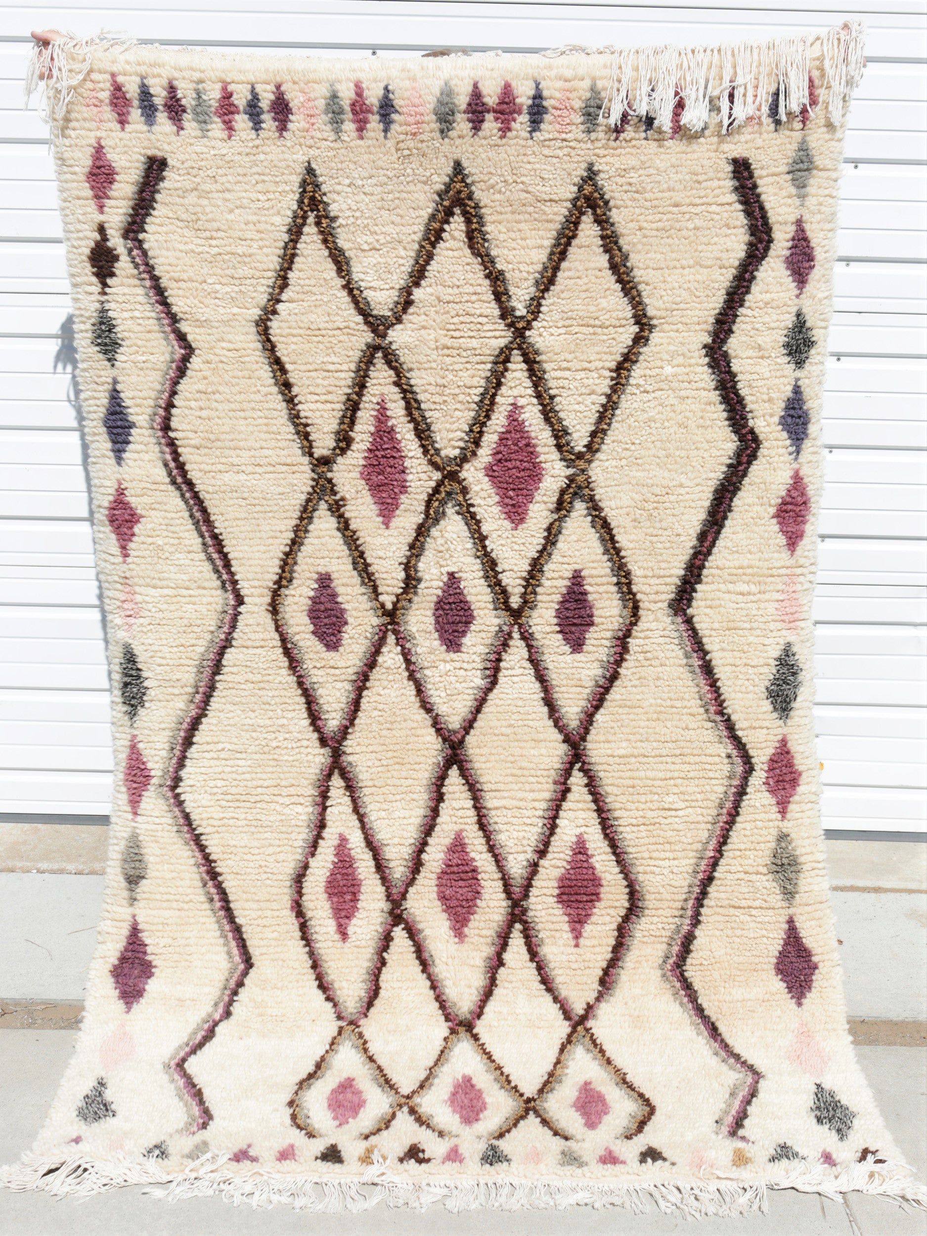 Lyla Shag Rug - purple geometrical style