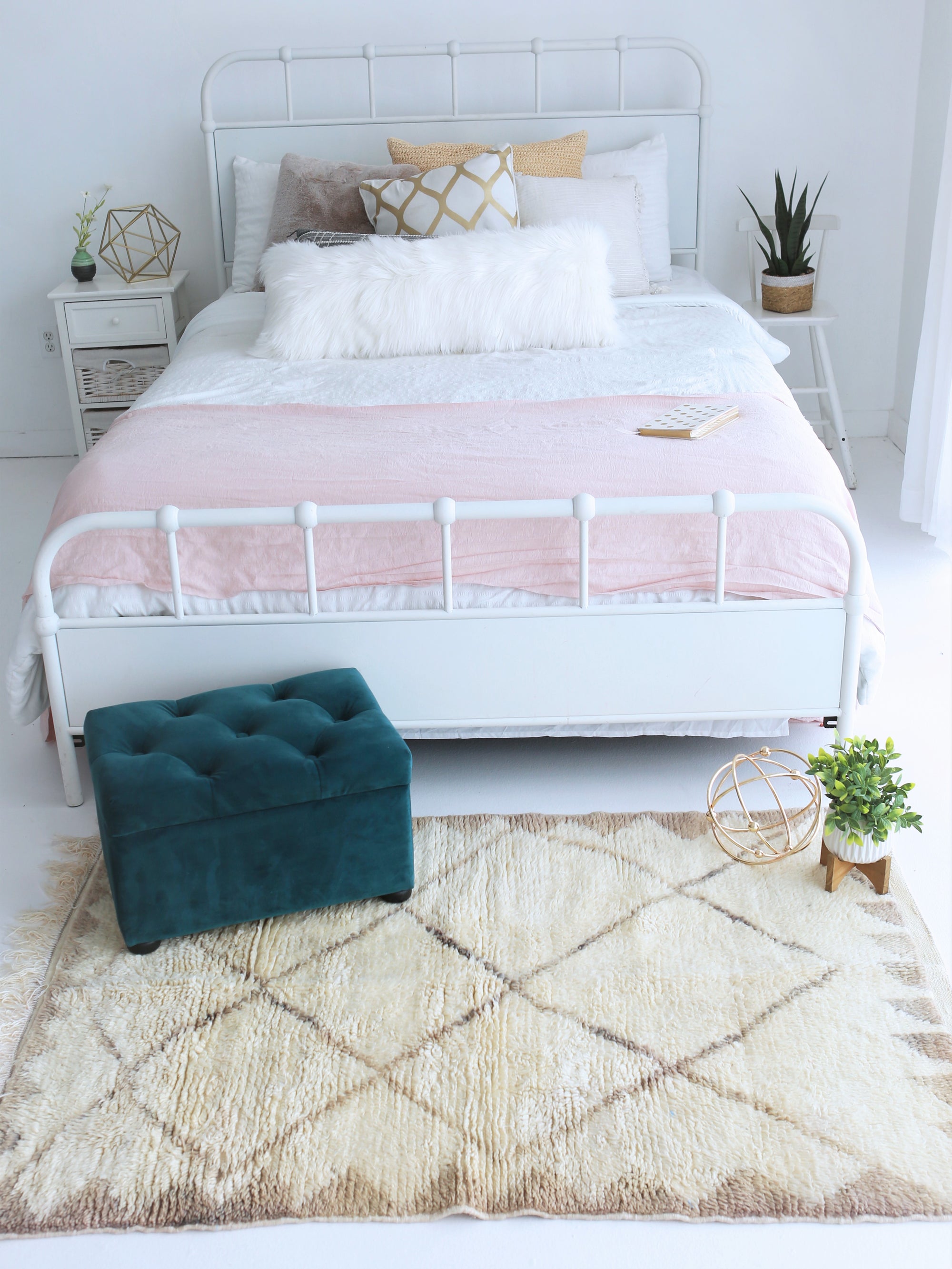 Vintage TIA Beni Ourain Rug