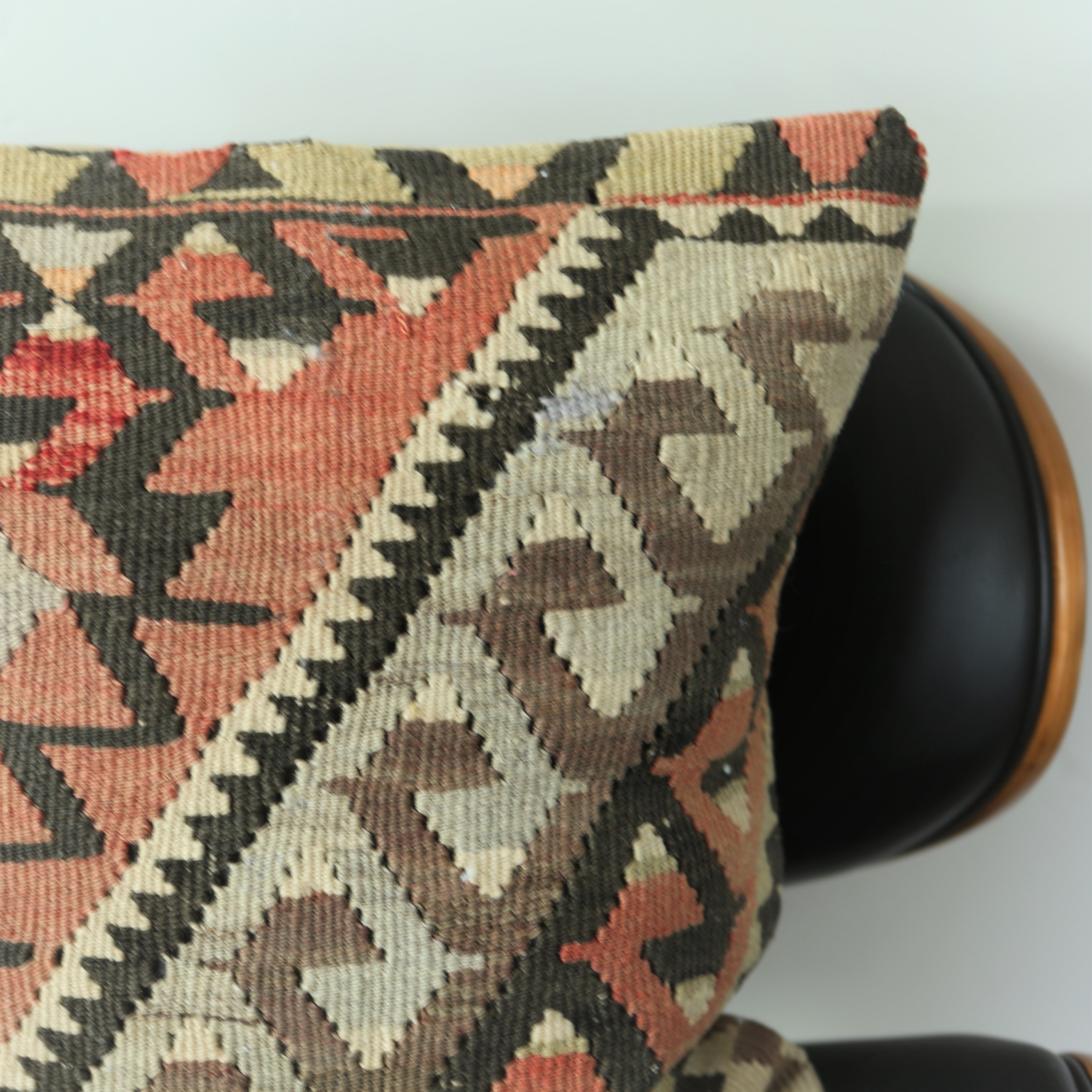 Diya Turkish Kilim Pillow