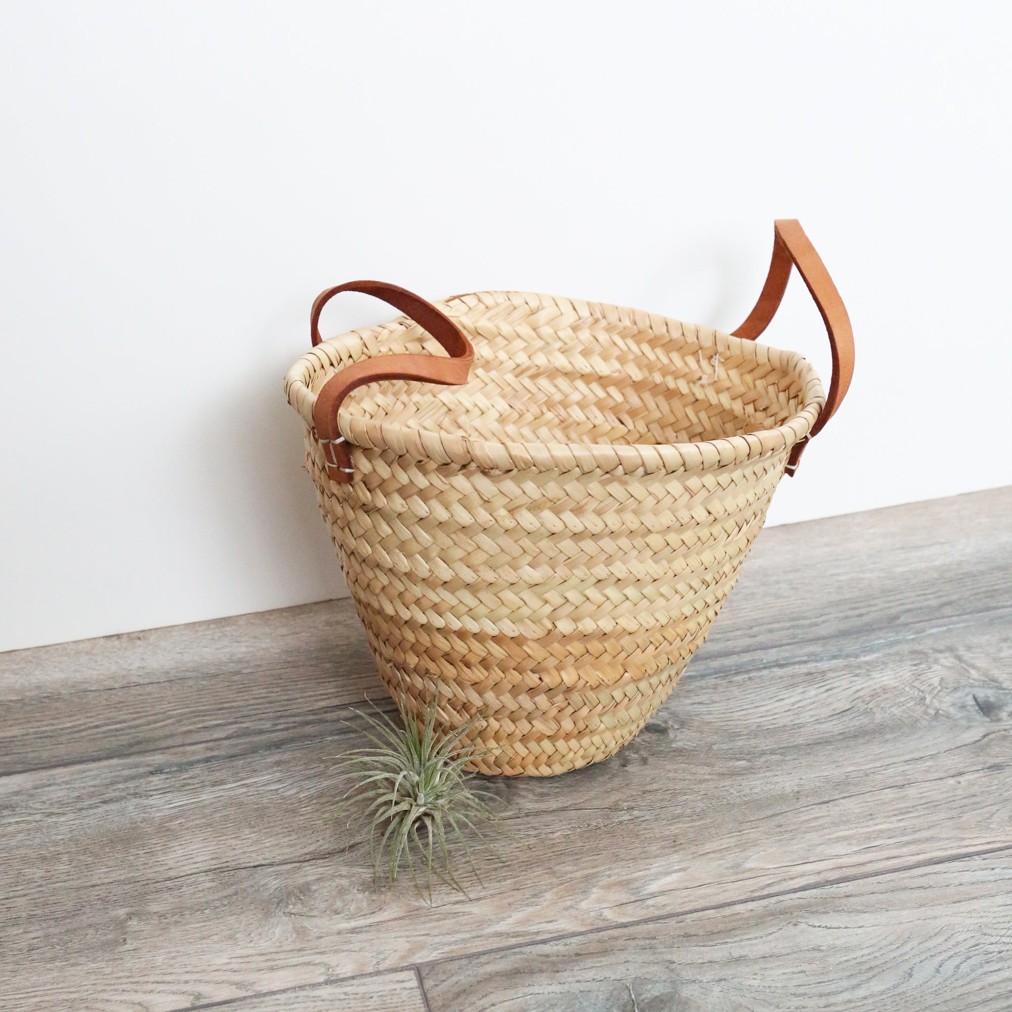 Small Round Straw Bag