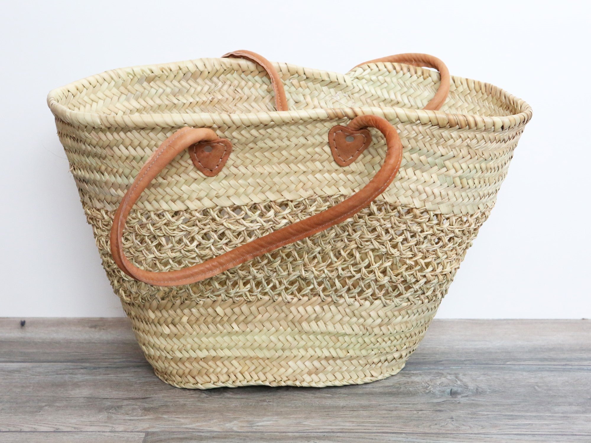 Wide Lace Straw Bag